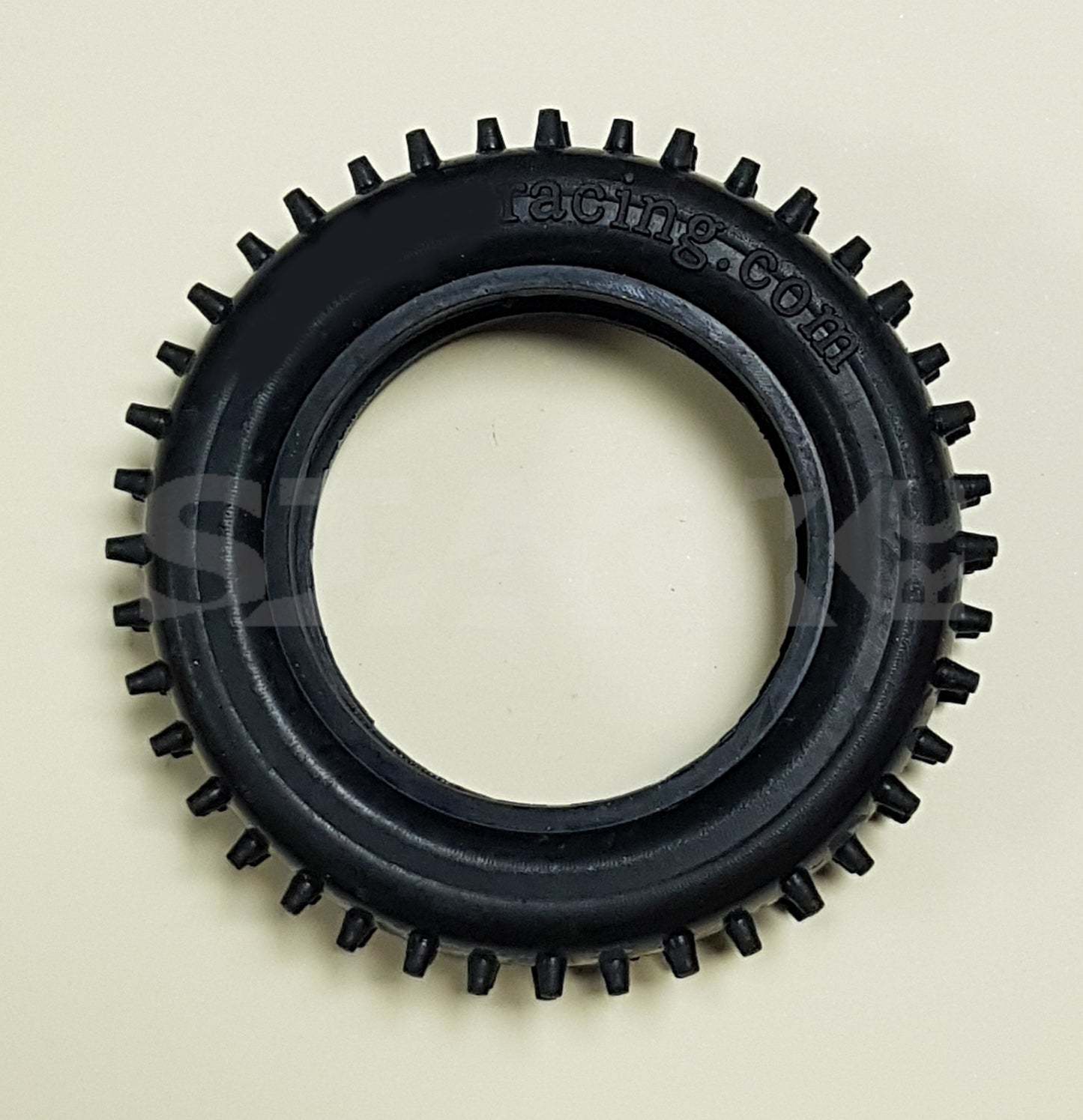 C6M Rear Tyre 8-row small-spike hard