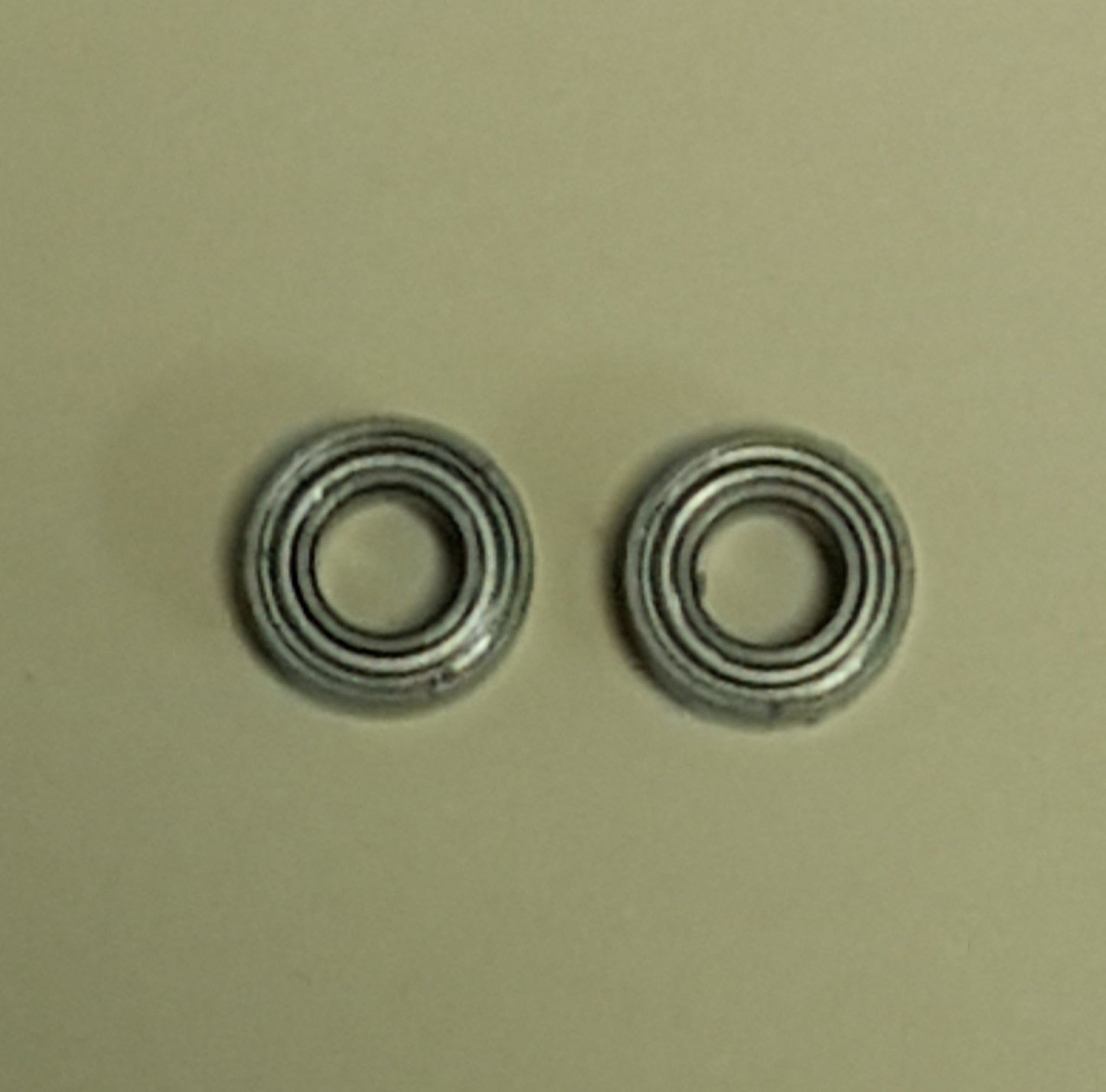 C85 Front wheel bearing Pair